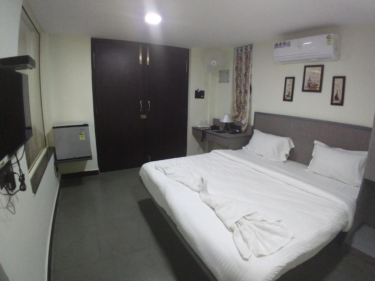 Kay'S Riverview Resort Бага Екстериор снимка